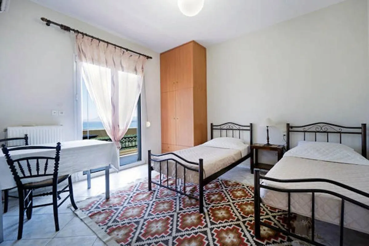 Apartment Penthhouse Studio Next To The Beach Souda Greece